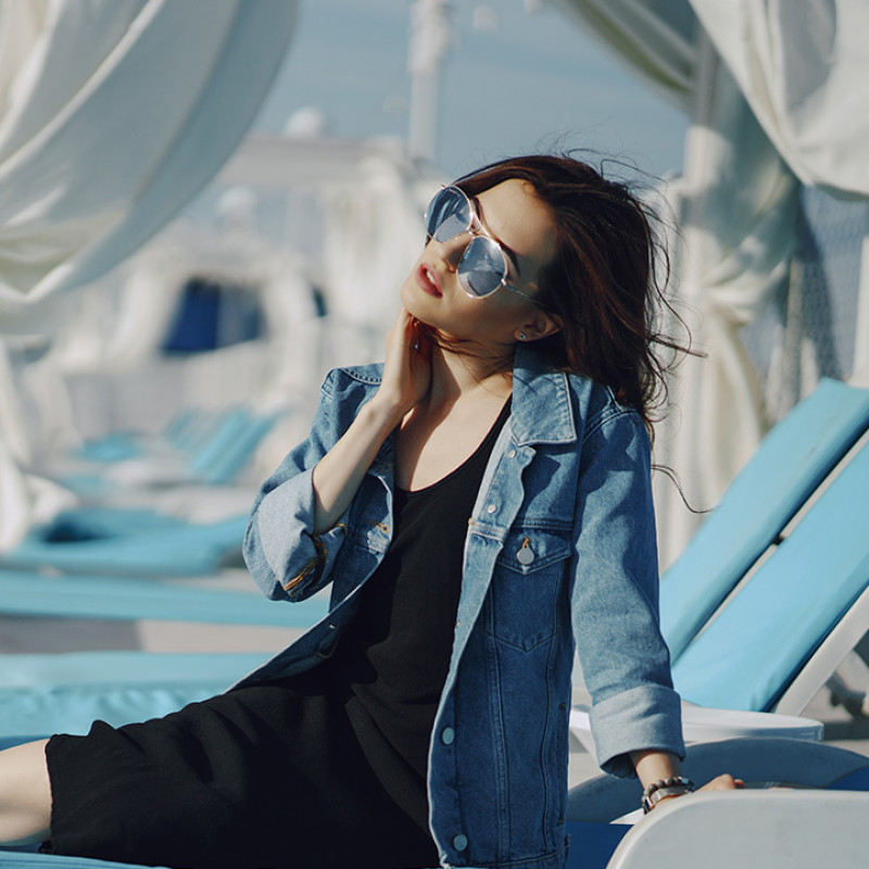 Summer-Evening Essentials Combining Lightness, Style, And Understated Elegance
